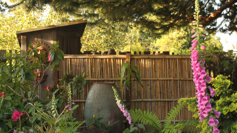 Fascinating Bamboo Fencing Ideas To Try In Garden, Balcony, or Patio